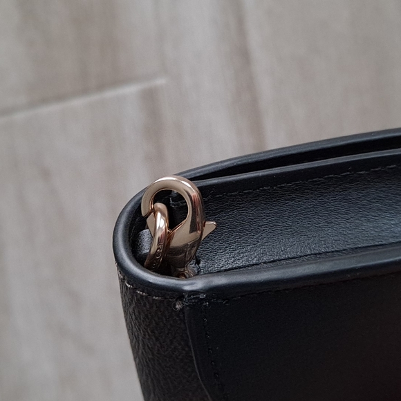 NWT Coach Signature Mini Wallet On Chain - Picture 16 of 16